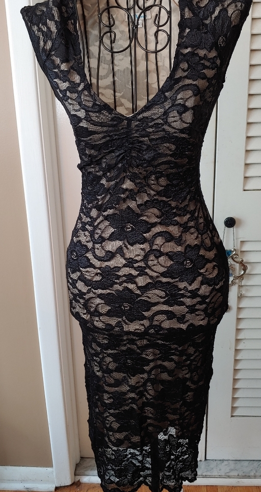 Mares lined lace dress size Small